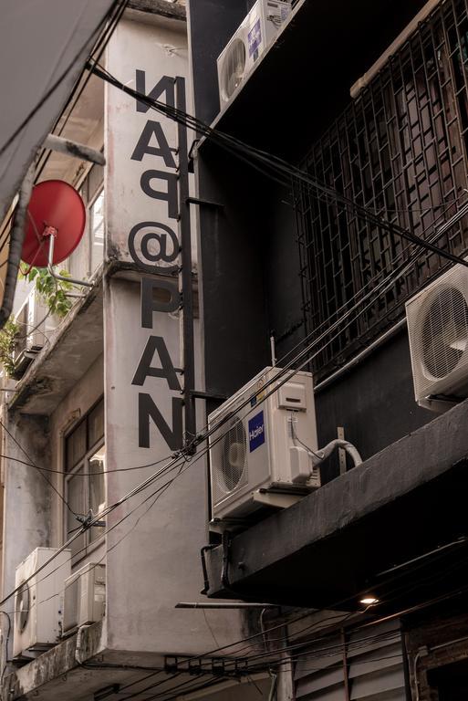 Nap@Pan Hostel Silom Bangkok Exteriör bild