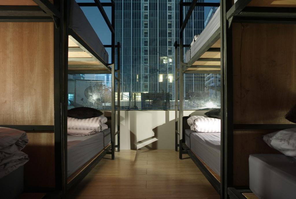 Nap@Pan Hostel Silom Bangkok Exteriör bild