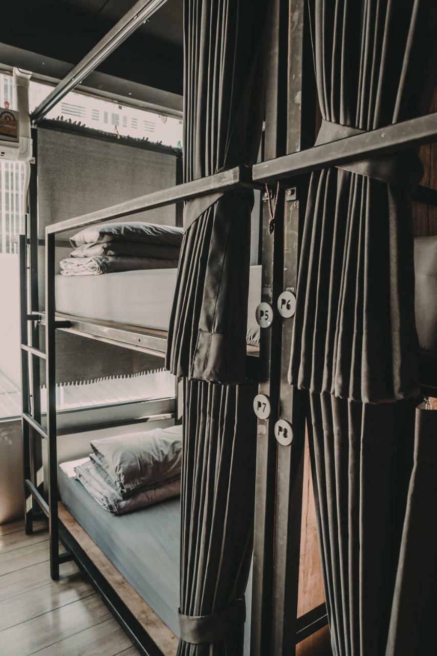 Nap@Pan Hostel Silom Bangkok Exteriör bild