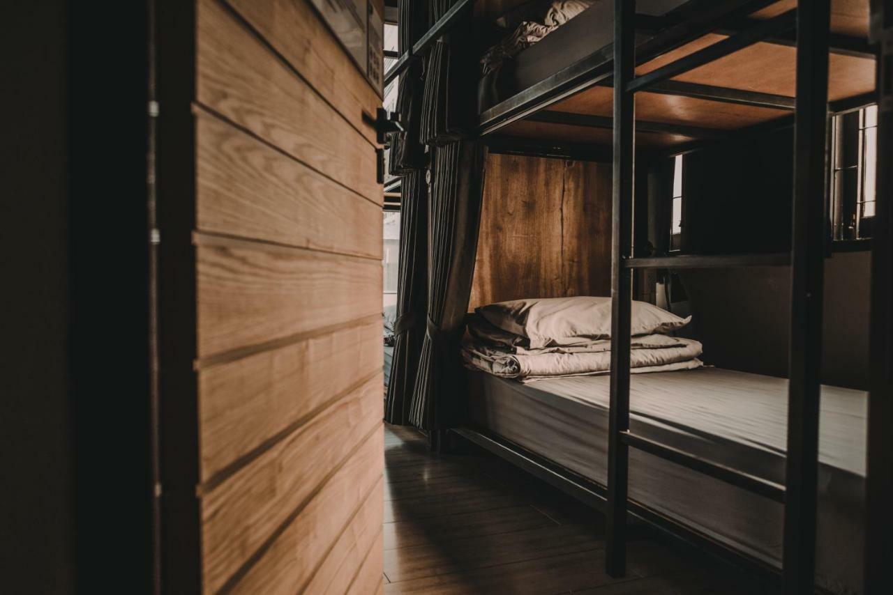 Nap@Pan Hostel Silom Bangkok Exteriör bild